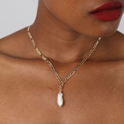 Pearl Glow Necklace