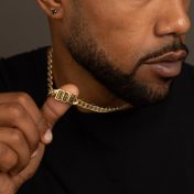 Iced Cuban Link Chain With Cross - 18K Gold Plated