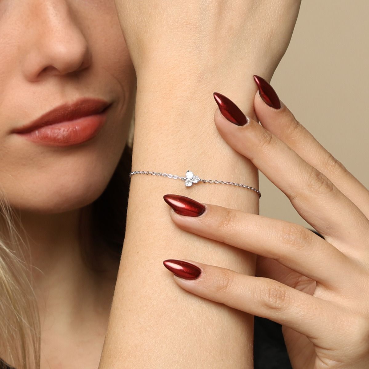 Crystal Bloom Bracelet 