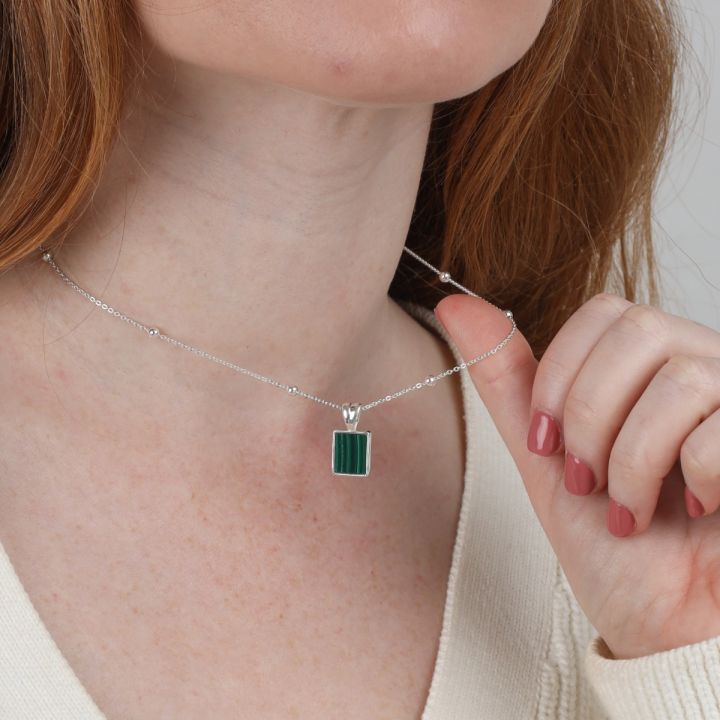 Silver malachite necklace on sale