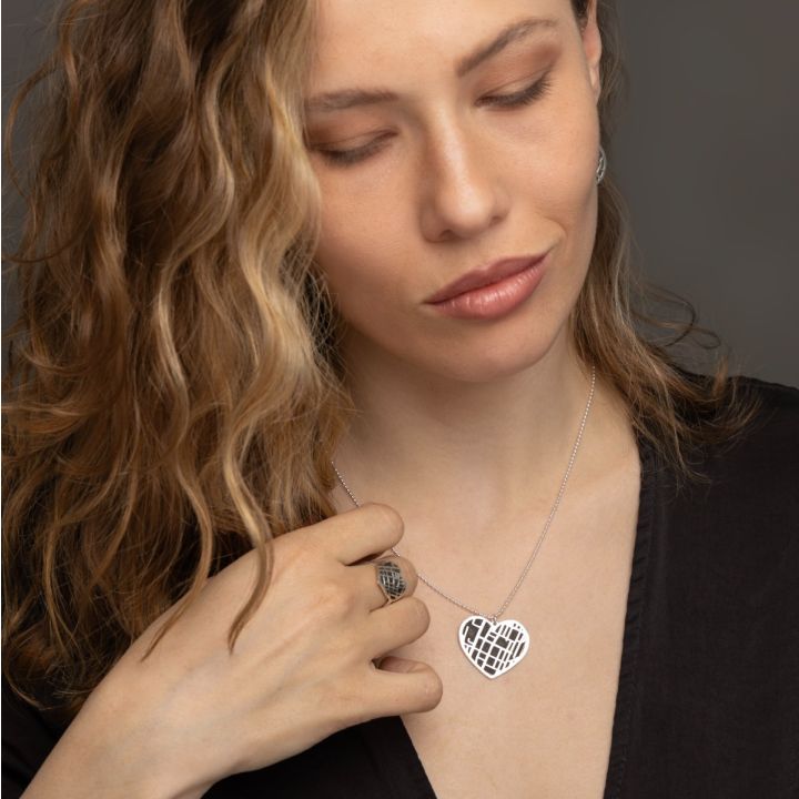 Heart Silhouette Map Necklace [Sterling Silver]