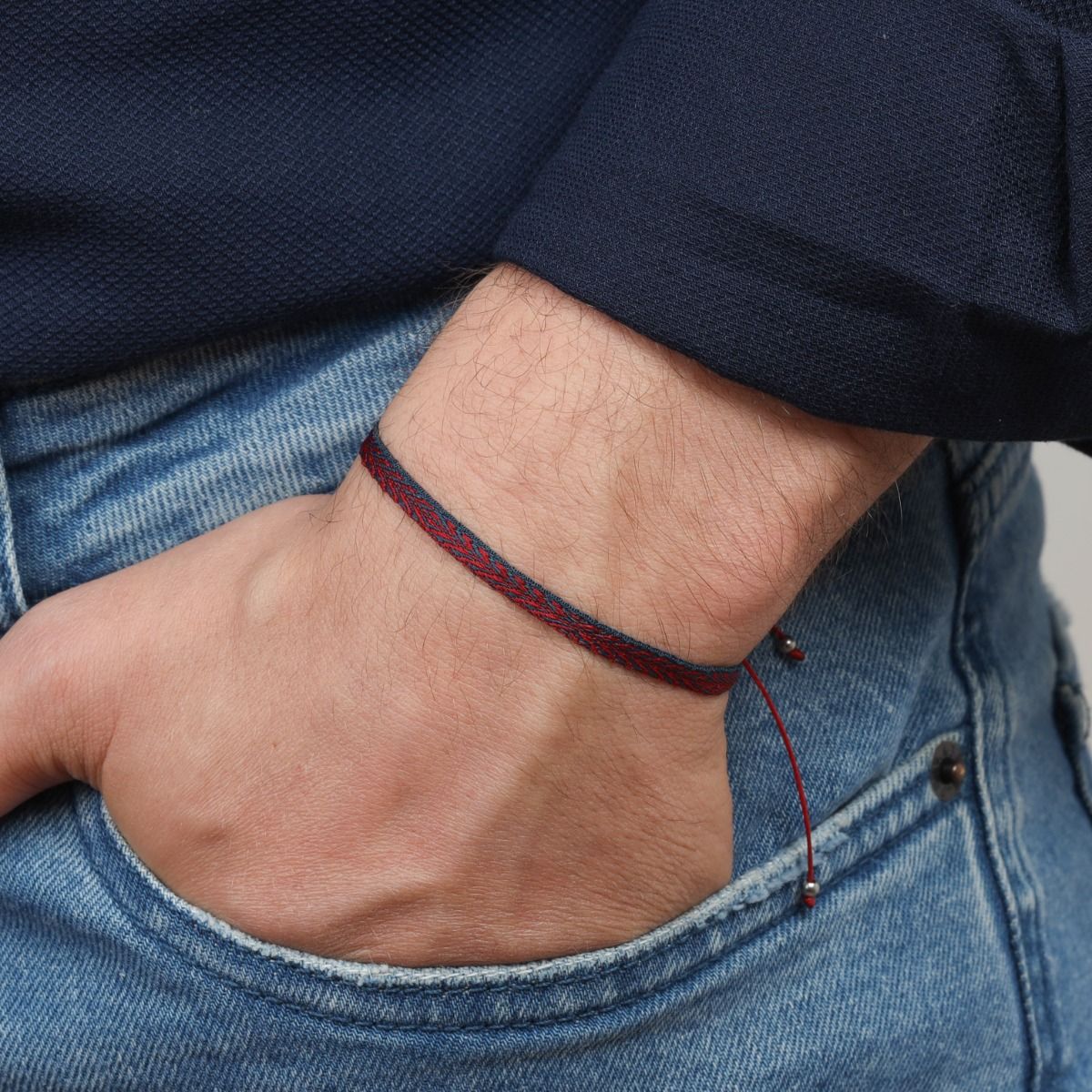 V Pattern Adjustable Bracelet for Men