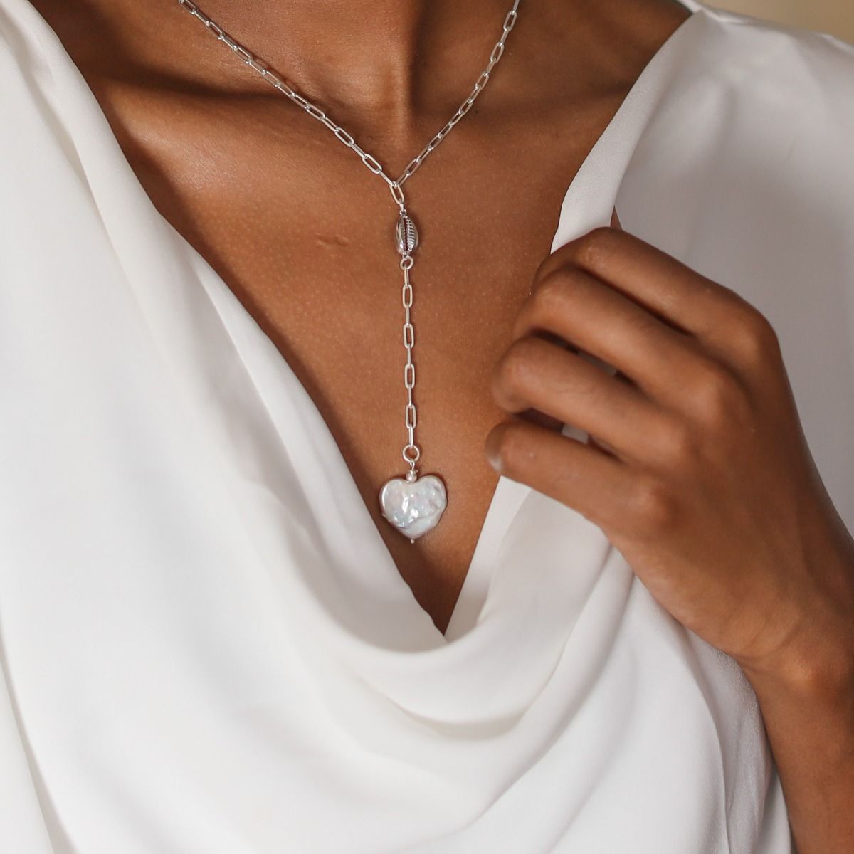 Amphitrite's Heart Necklace [Sterling Silver]