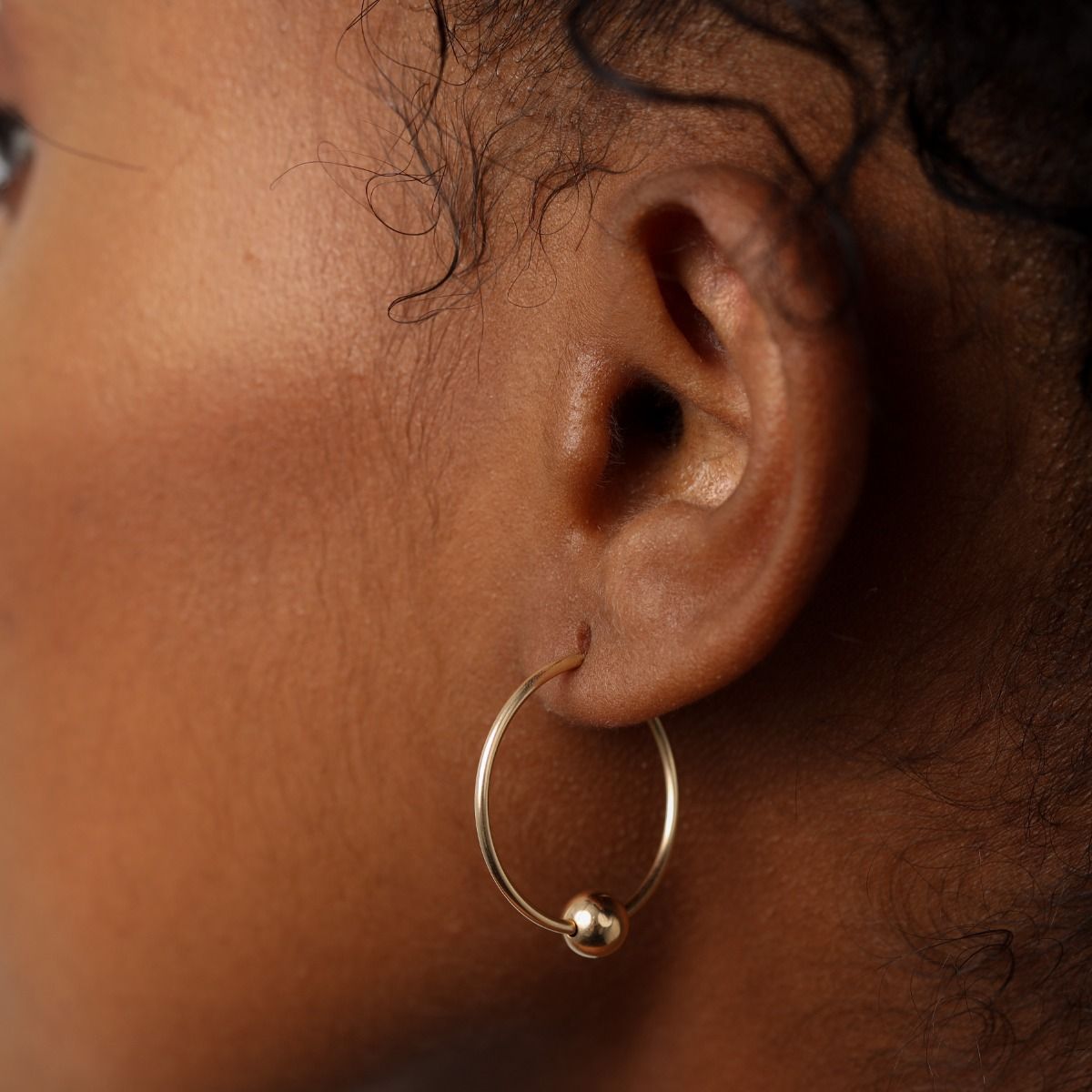 Ball Hoop Earrings [Smooth]