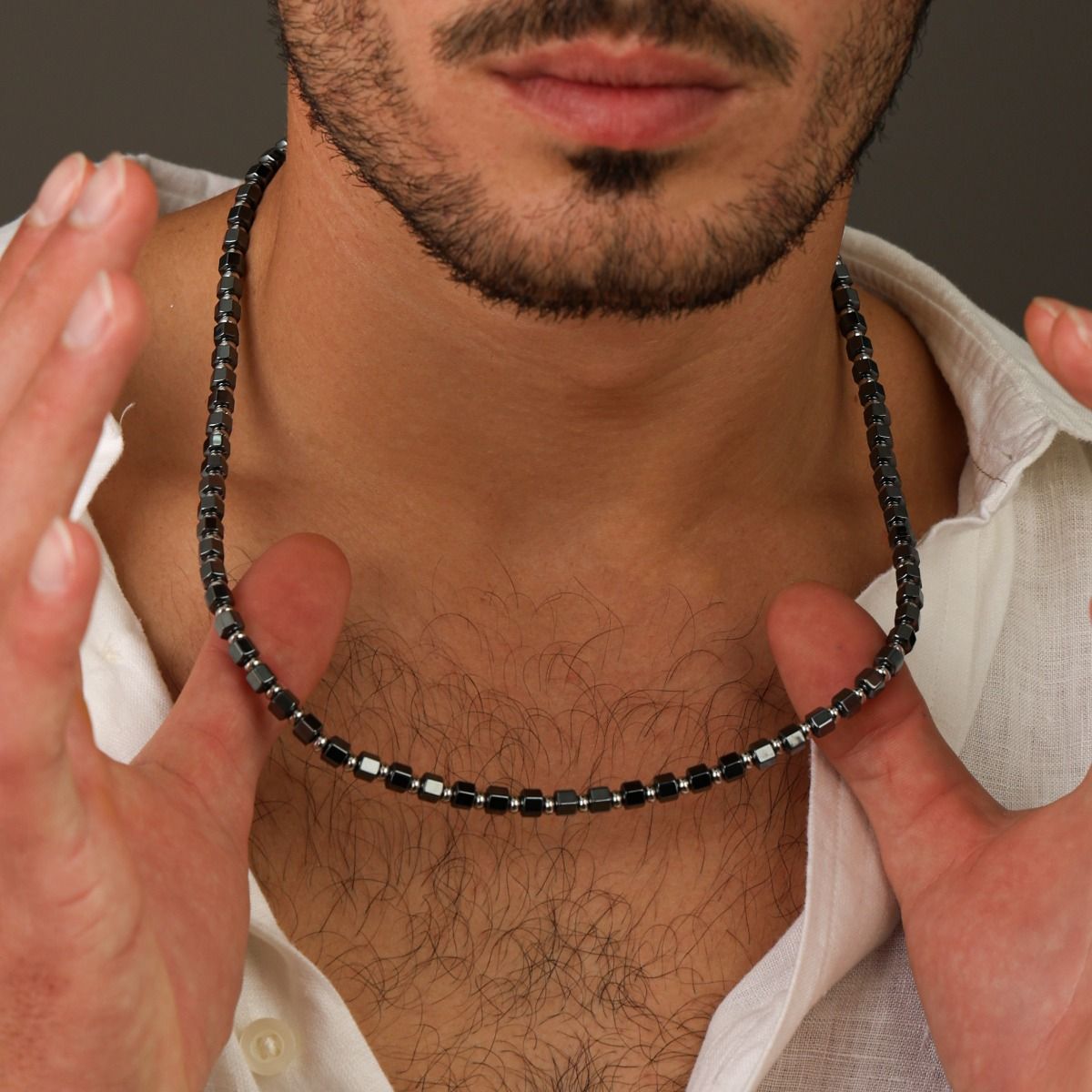 Hematite chain top