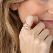 Mermaid's Treasure Ring [big white crystal]