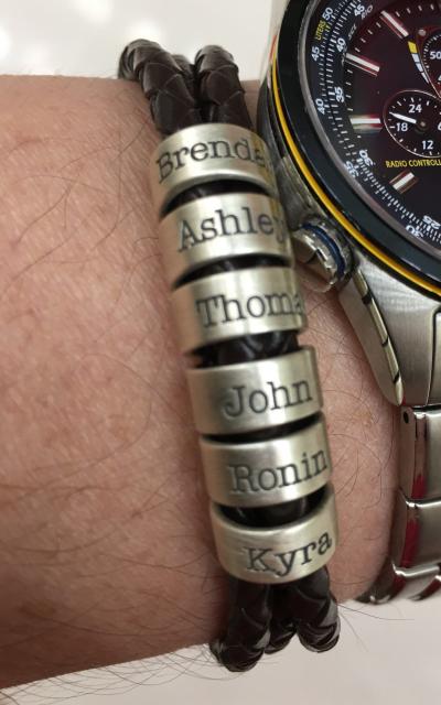 Men Brown Bracelet with Engraved Spheres in Silver