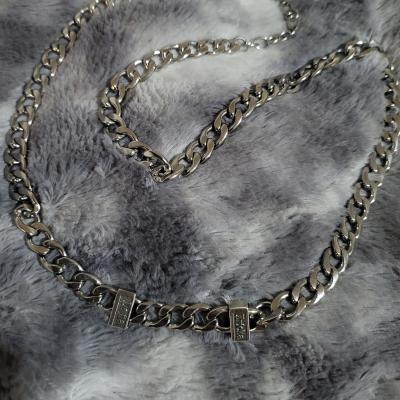 Cuban Link Chain With Names [Gold Plated]