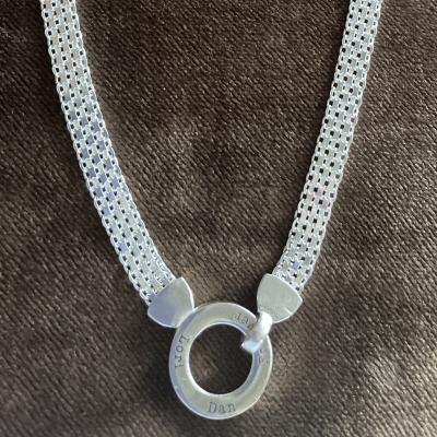 Family Circle Name Necklace [Sterling Silver]