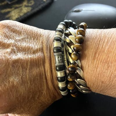 Compass Men Name Bracelet with Black Onyx Stones