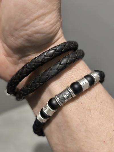 Compass Men Name Bracelet with Black Onyx Stones